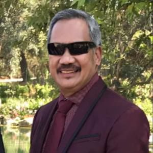 Meet your Posher, Roberto